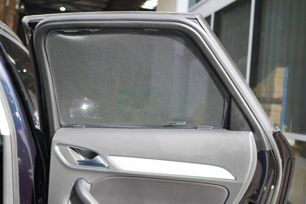 AUD002 Audi Q3 1st 002