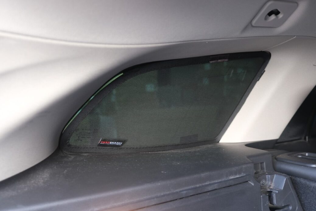 HOL012 Holden Commondore Wagon ZB 004