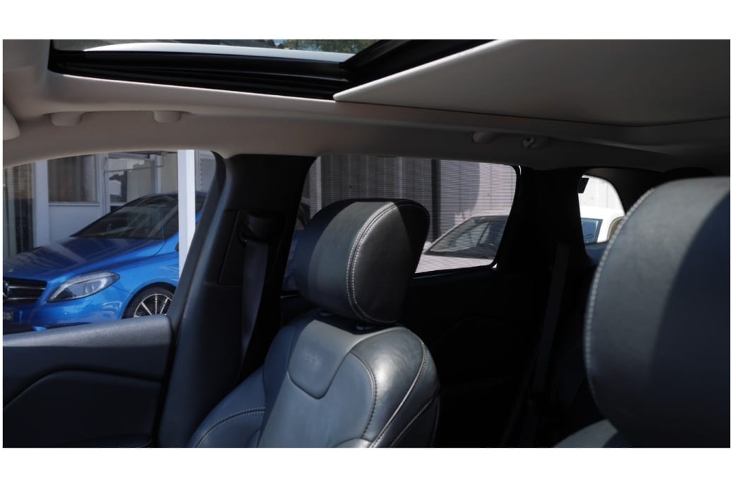 Jeep Cherokee Window Shades (20142023)