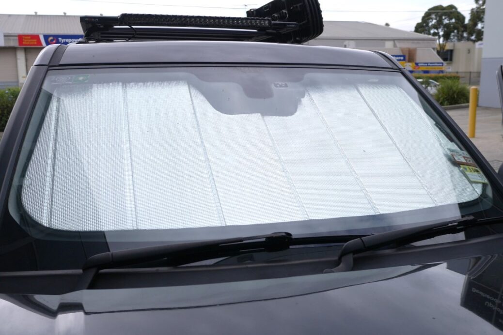 LAN004 Land Rover Discovery 3 4 005