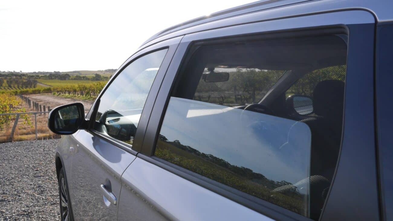 Mitsubishi Outlander Sunshades Perfect Fit Guaranteed Snap Shades