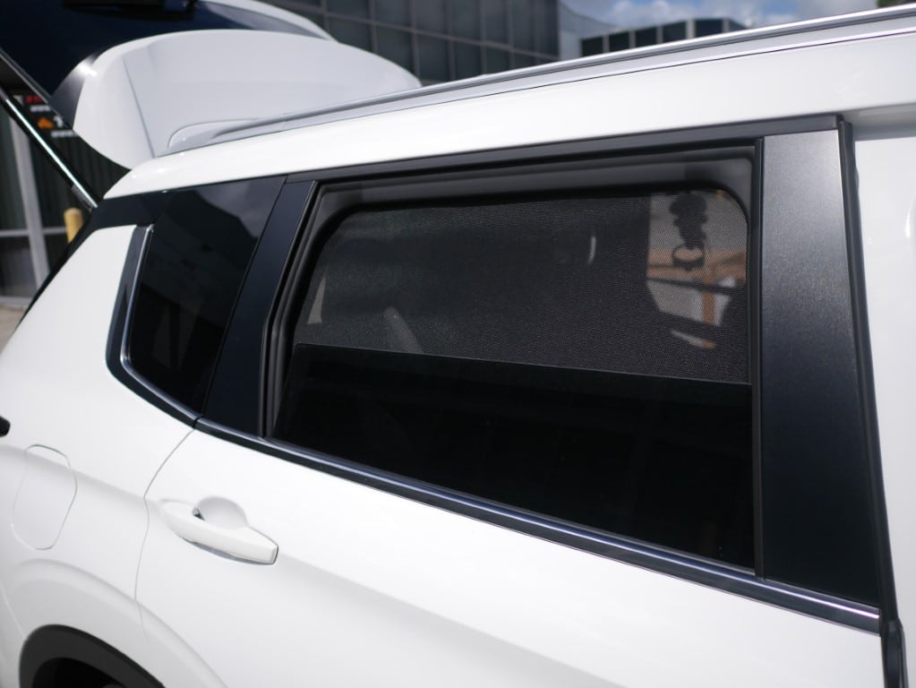 Mitsubishi Outlander Sunshades Perfect Fit Guaranteed Snap Shades