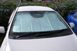 TOY039 Toyota Yaris Sedan (1)