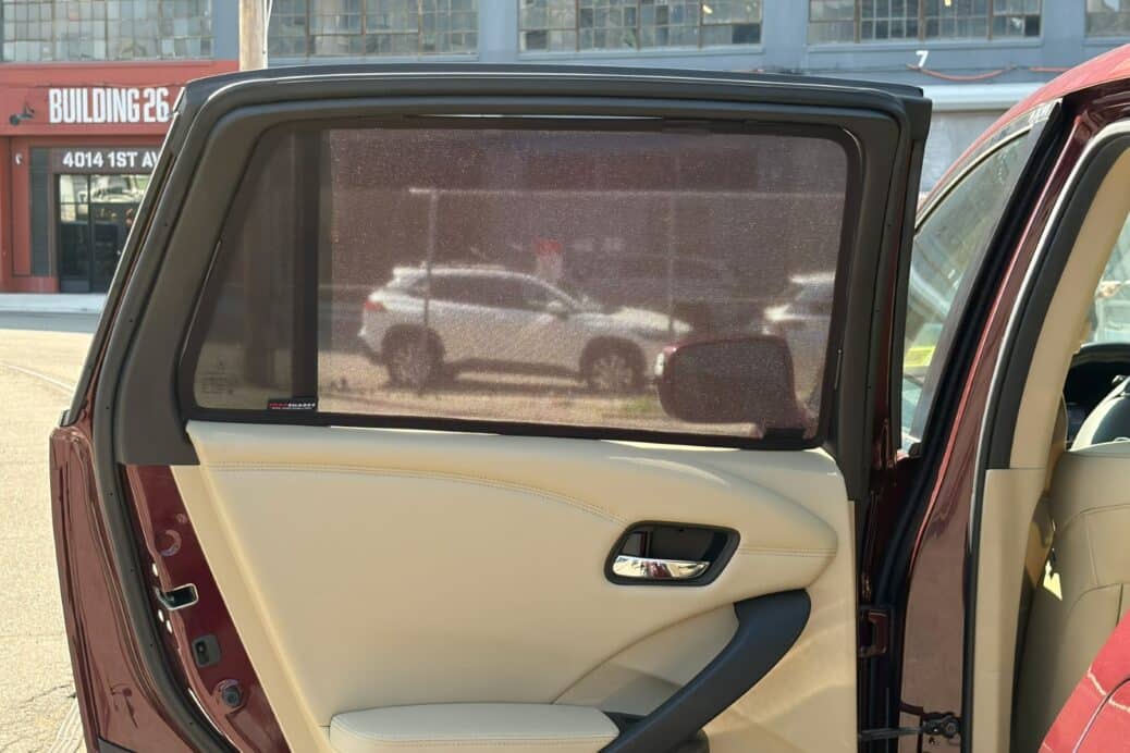 Acura RDX 2nd Gen Rear Door Snap Shades Camera Photo8 (Large)