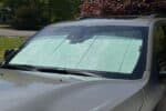 DOD004 5 Dodge Durango Front Windshield Snap Shades Camera Photo23 (Large)