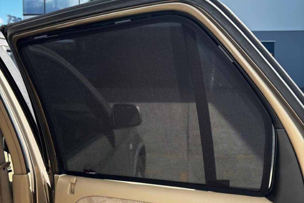 HON036 2 D4 mounts (Large)