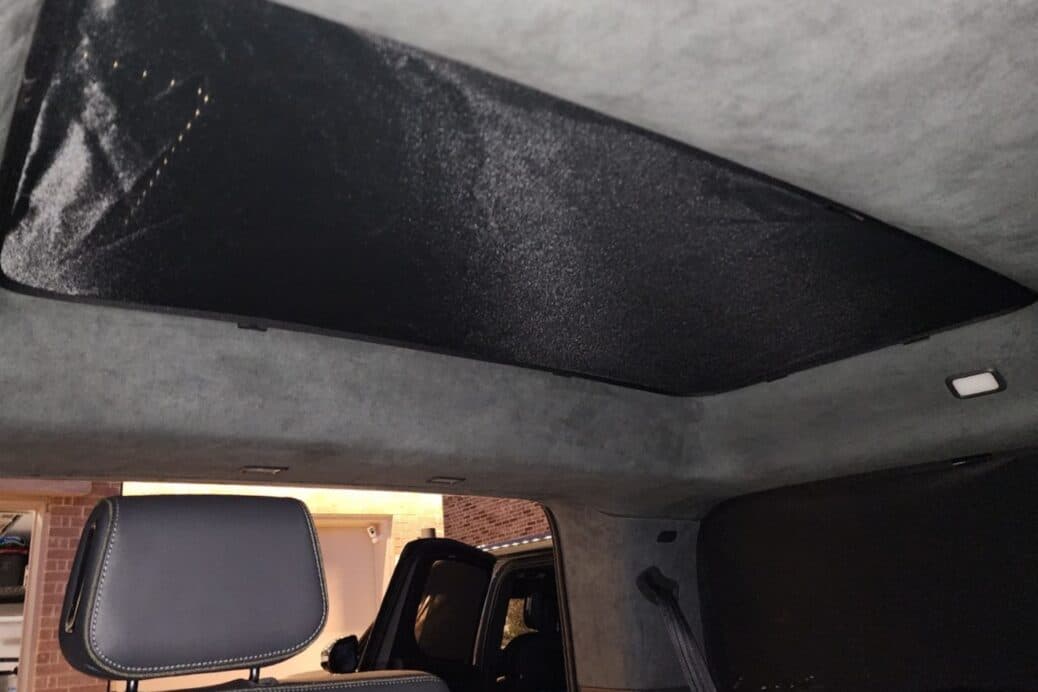 RIV002 Rivian R1S 2022+ (2)