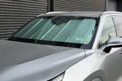 TOY077 5 Lexus TX Toyota Grand Highlander Front Windshield Snap Shades Camera Photo3