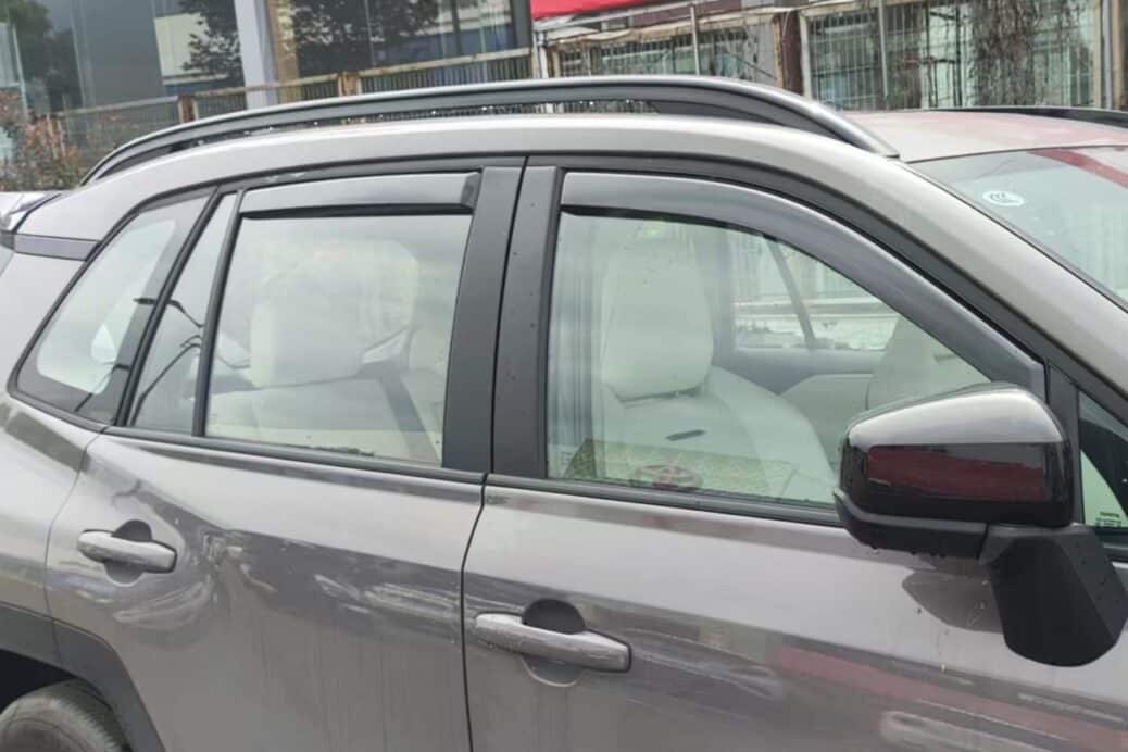 TOY104 8 Toyota Rav4 (6) 2025+