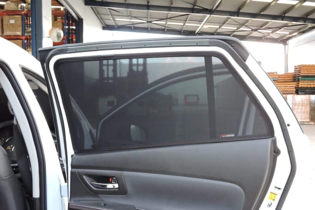 SUZ017 Suzuki S Cross (7) 2021+