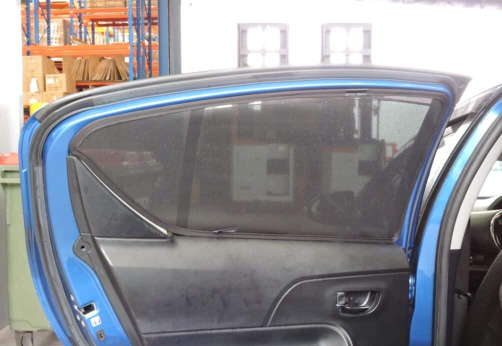 TOY042 Toyota Prius C (3) 2011 2021