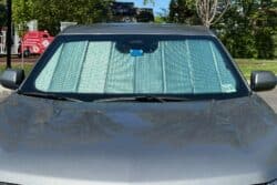 CHE025 5 Chevrolet Equinox 4th Gen Front Windshiel Snap Shades Camera Photo40 (Large)