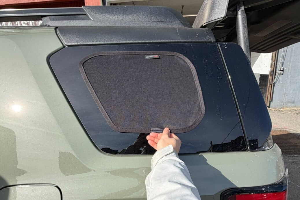 Honda Passport 4th Gen Rear Door Snap Shades Camera Photo1 (Large)